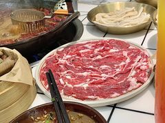 -扎起市井老火锅(乐山总店)