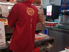 -塔斯汀中国汉堡(白云京溪地铁站店)