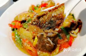 Gannan Stir-Fried Perch