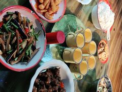 -老三样·美食研究中心(世贸路店)