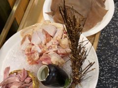 -洪氏嗨捞·猪肚鸡火锅(阳光天地店)