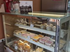 面包甜点陈列柜-ZOZO's昌左左精致甜品设计(新北店)