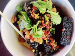 长沙臭豆腐-黑色经典臭豆腐·湖南特产(步行街店)