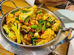 雅菲干锅有机菜花-YAFEE雅菲·粤菜·湘菜·融合菜(魏公村店)
