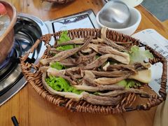 -阿婆情腊排骨火锅(金虹路店)