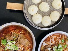 -薛记襄阳香辣牛肉面(平安路店)