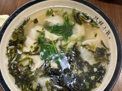 -玖鲜小笼(中山广场店)