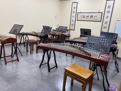 -秦汉胡同书法国画古筝围棋书院(漕宝日月光分馆)