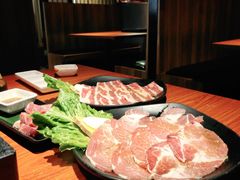 -山之屋炭火烧肉·生啤畅饮(大朗万科中央公园店)