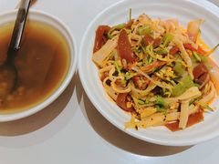 绿豆汤-一醒·手工面·西北传统小吃(新南凯德店)