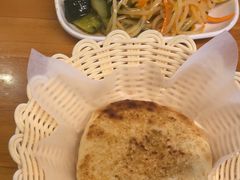 -刘记羊汤·烧饼夹肘子