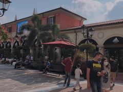 -佛罗伦萨小镇广佛名品奥特莱斯(疏港路店)