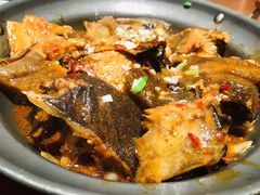 砂锅碟鱼头-吕氏疙瘩汤·新鲁菜(济南万象城店)