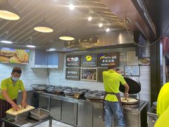 自助取餐区-蕃坊酥小蒙牛肉饼(怀远市场店)