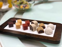 -皇城根·烤鸭·鱼头·家常菜(欧亚大观乐活城店)