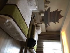 亚朵酒店(西安雁塔店)-西安大雁塔科技大学地铁站亚朵酒店