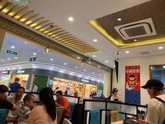 大堂-小杨生煎(南汇欧尚店)