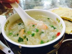 -强氏喜阿婆粥饼店(大众街店)