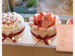 -花花卷卷·鲜食蛋糕(静安久光百货店)