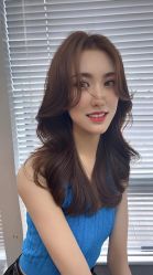 -诗悦发型烫染SALON