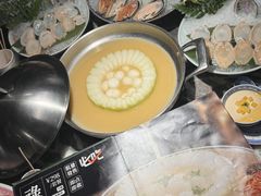 -禄婶鸡煲·打边炉