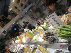 -百品聚旋转火锅(万德庄店)