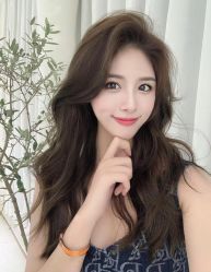 -丝语萱形象