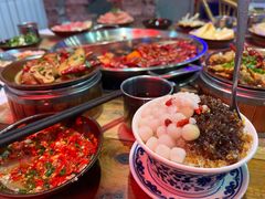 -老街·稳拈老火锅(海椒市店)