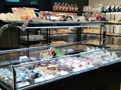 面包甜点陈列柜-85度C(无锡利华广场店)