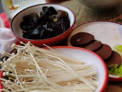 -彤德莱火锅(大学城店)