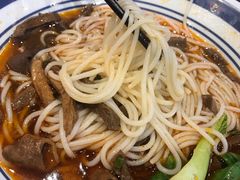 -霸蛮湖南菜·牛肉粉(荣京西街店)