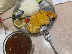 -佰搭果·广式茶餐厅(西华路店)