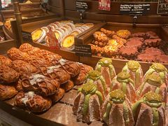 -B&C黄油与面包·THE GARDEN BAKERY概念店(世纪汇店)