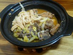 -杨铭宇黄焖鸡(新华路店)