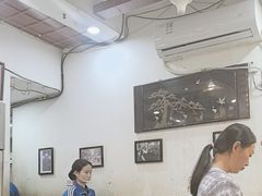 -堂瓦里·33年传统赣菜(第一街区店)