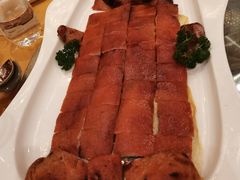 脆皮乳猪-白天鹅宾馆-宏图府餐厅