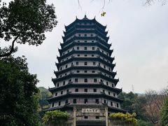 -六和塔文化公园