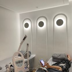 -苗方清颜痘肌研究所