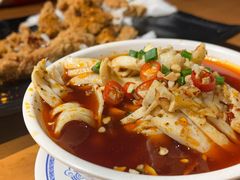 -炉小二铜锅牛蛙•川湘菜(三里屯店)