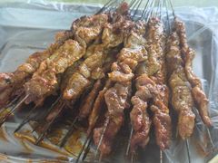 -酒宝荡烧烤(长航局江大路住宅小区店)