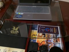 房间配笔记本-美丽豪酒店(西安钟鼓楼回民街店)