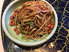 -锦龙国际酒店(天津奥体中心华苑地铁站店)