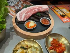 -轻烧烤肉(光谷步行街店)