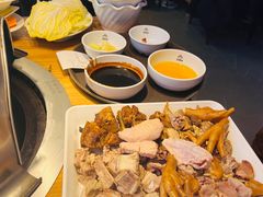 -营信刘罗锅铁锅炖(民主店)