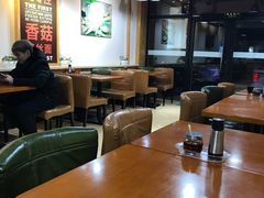 大堂-正居鲜面(军工店)