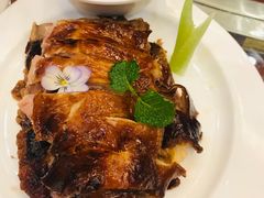 金牌香酥鸭-小龙酒家(桂平路店)