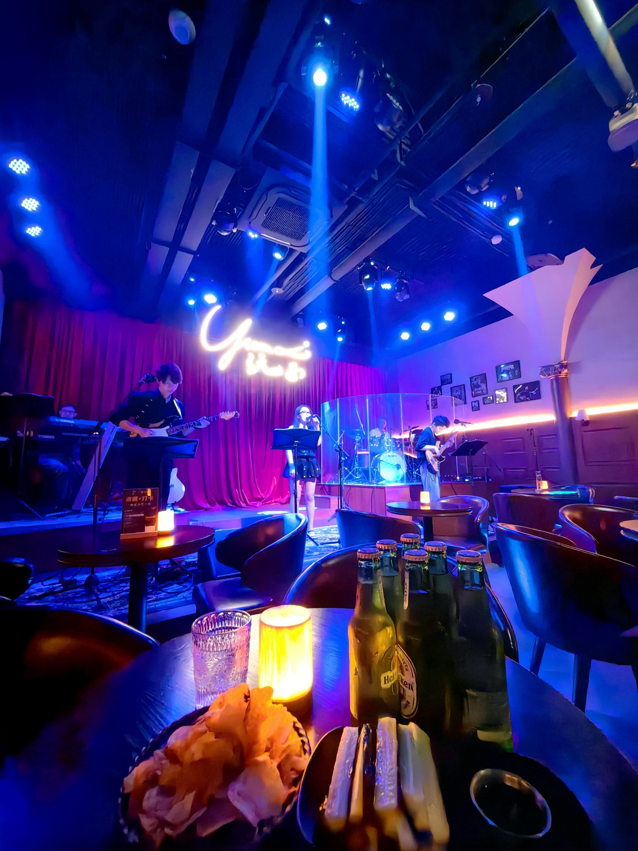 今天精彩live show在这里 沅西酒吧