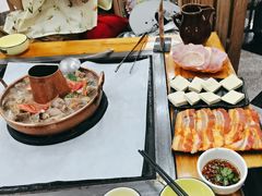 -香香腊排骨.野生菌火塘总店(束河店)