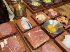 -银米·云南传统过桥米线(双廊黑金冠店)