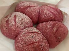 火龙果之子-木子木水日式烫面包(世界城光谷店)